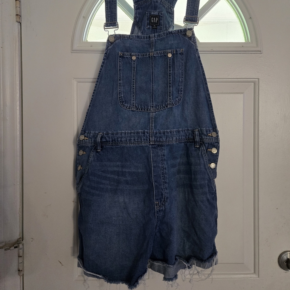 GAP Women’s Size Short Denim Overalls SIZE XL
